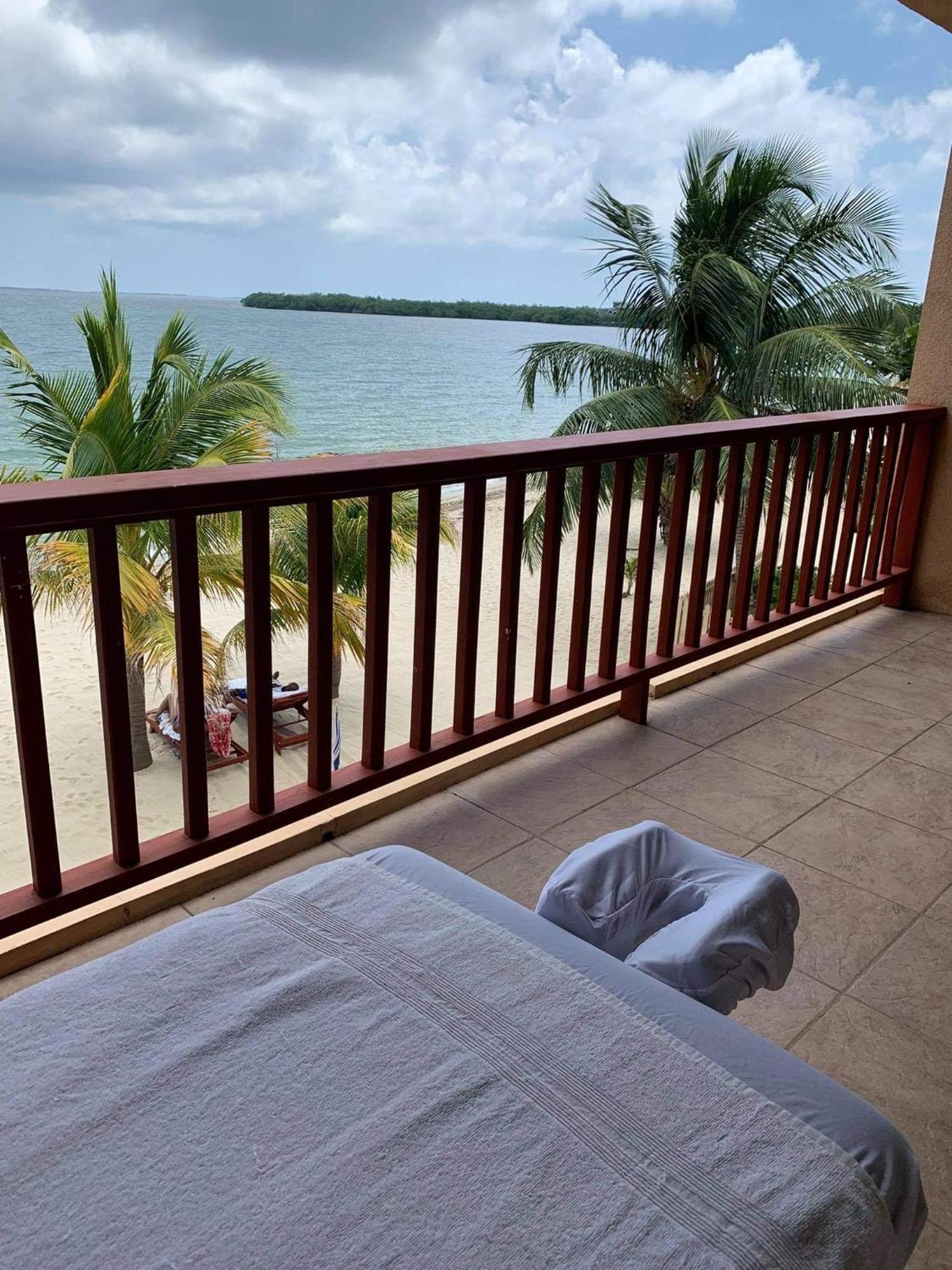 Belizean Nirvana Placencia Luaran gambar
