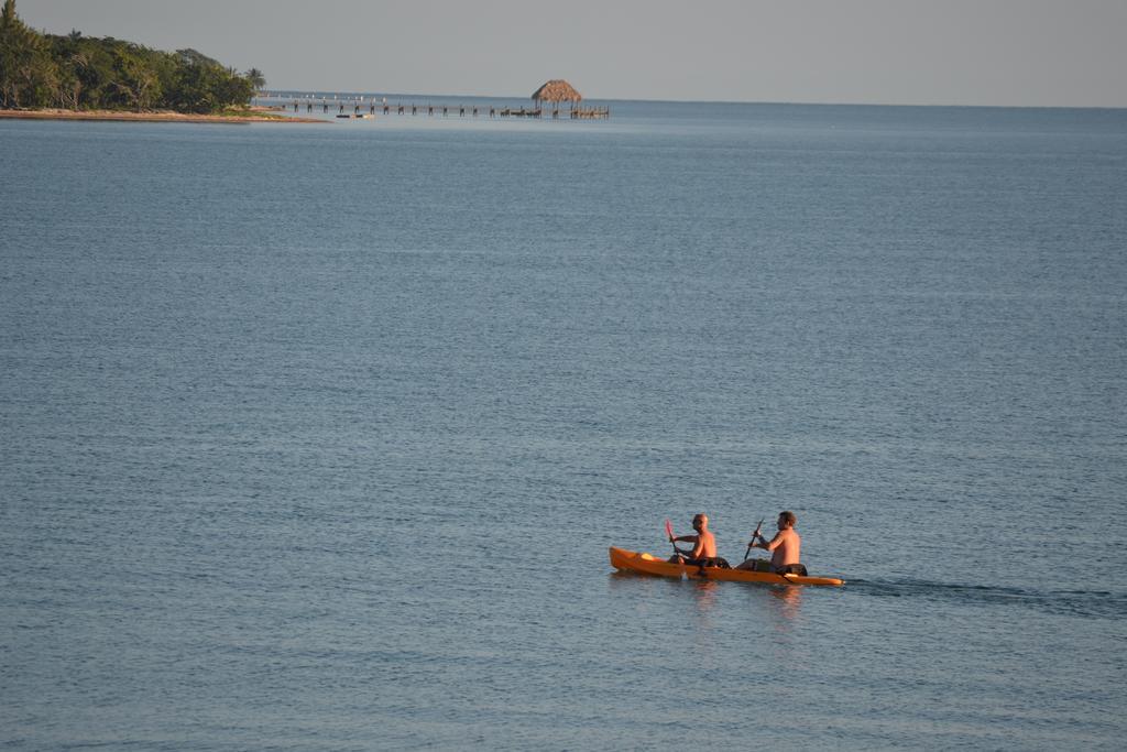 Belizean Nirvana Placencia Luaran gambar