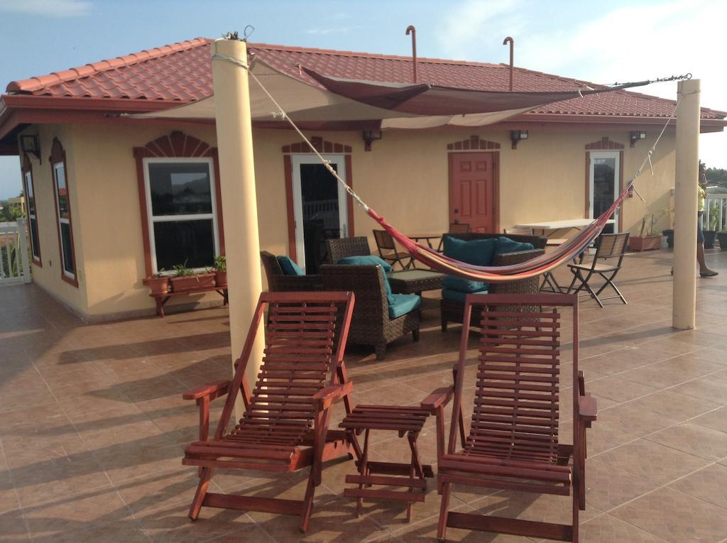 Belizean Nirvana Placencia Luaran gambar