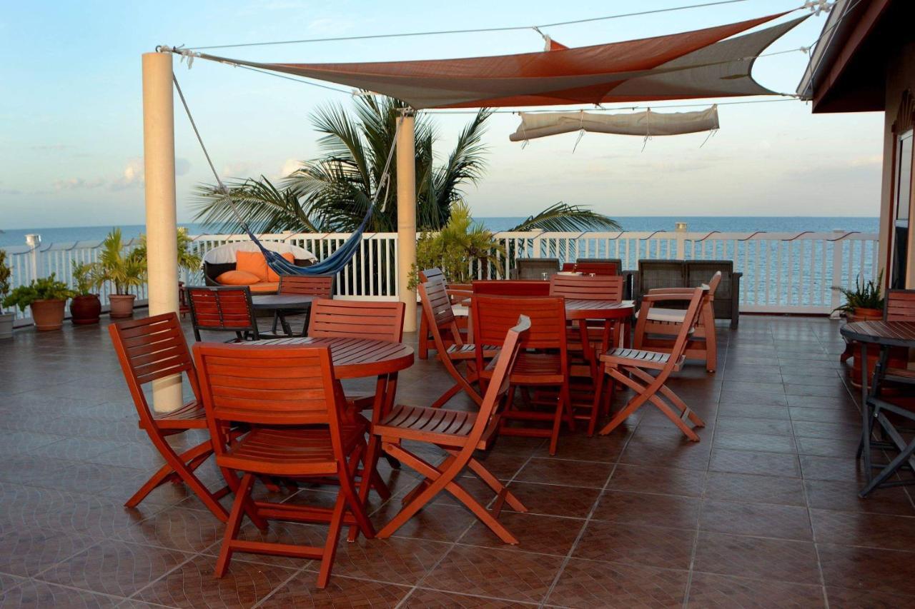 Belizean Nirvana Placencia Luaran gambar
